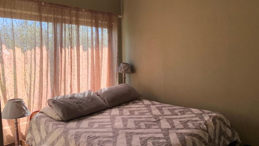 2 Bedroom Property for Sale in Honeydew Gauteng