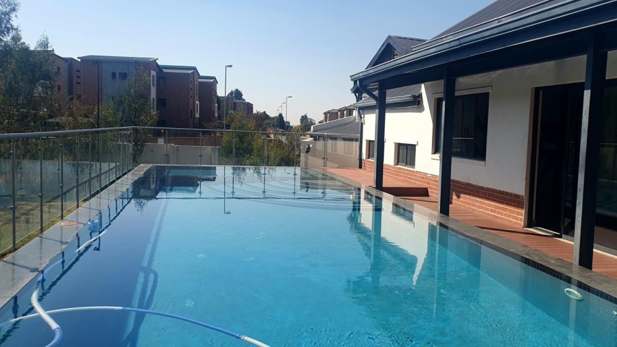 1 Bedroom Property for Sale in Randpark Ridge Gauteng