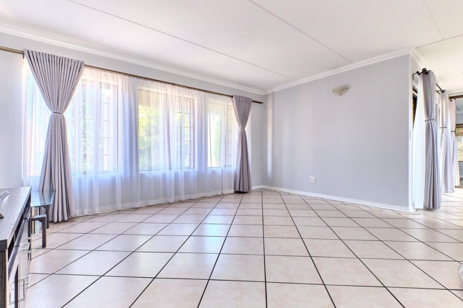 3 Bedroom Property for Sale in Beverley Gauteng