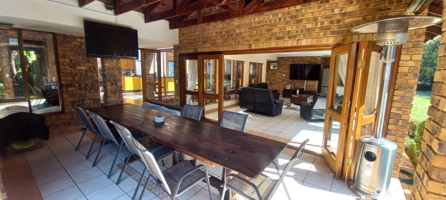 5 Bedroom Property for Sale in Bryanston Gauteng