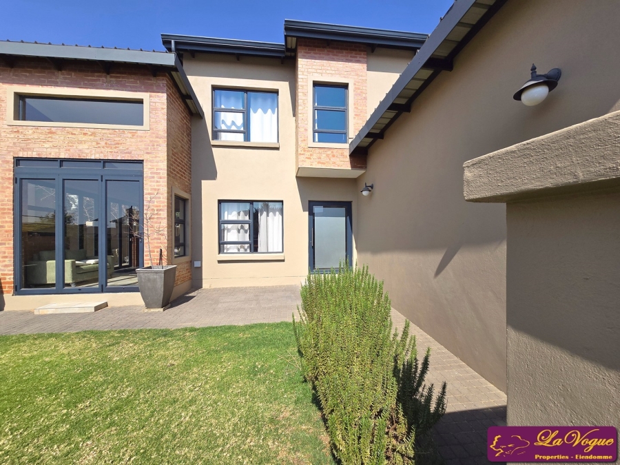 3 Bedroom Property for Sale in Olympus AH Gauteng