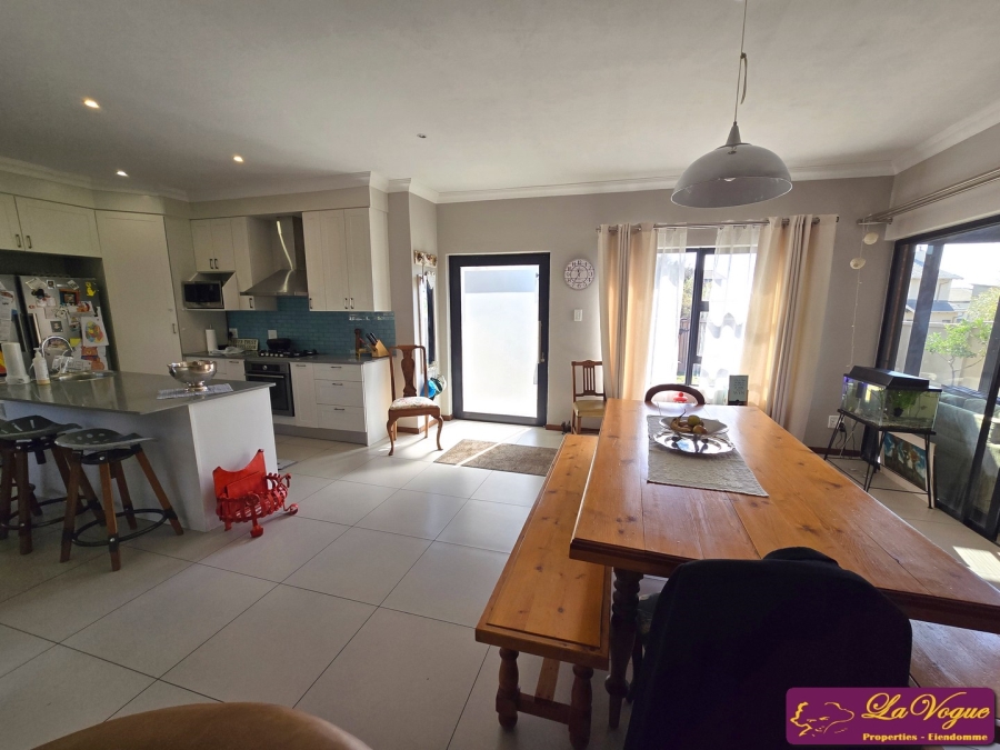 3 Bedroom Property for Sale in Olympus AH Gauteng