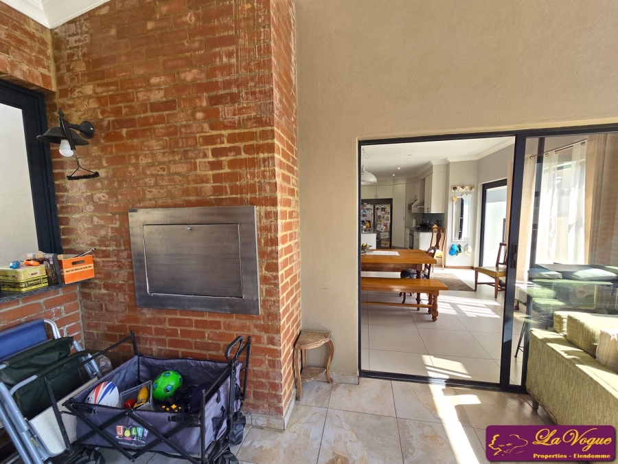 3 Bedroom Property for Sale in Olympus AH Gauteng