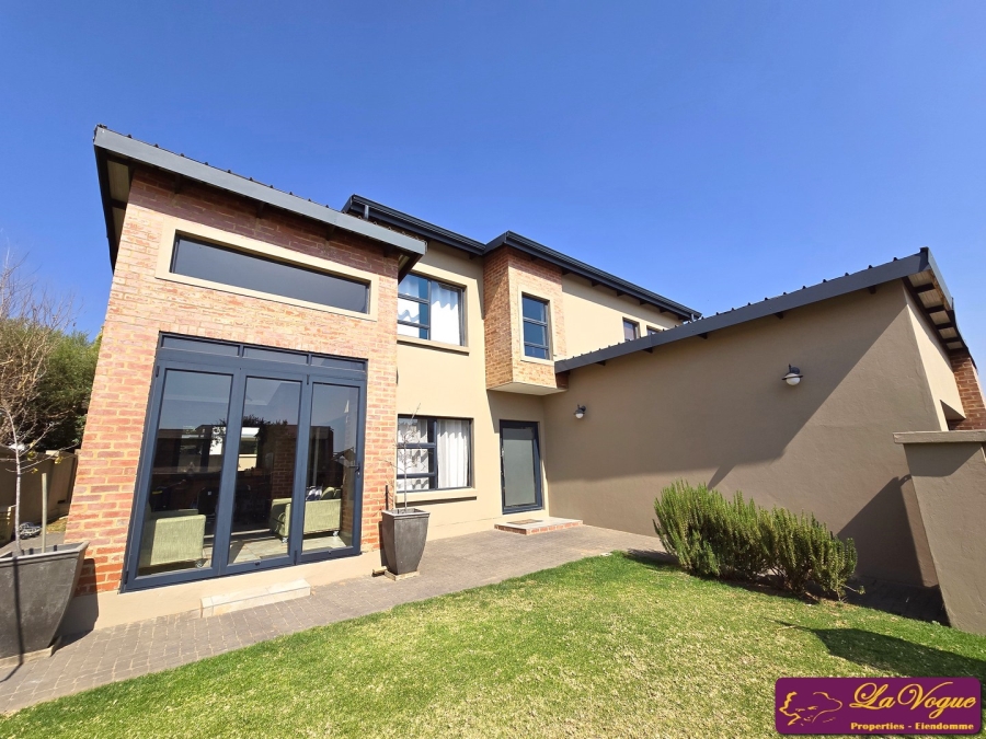 3 Bedroom Property for Sale in Olympus AH Gauteng