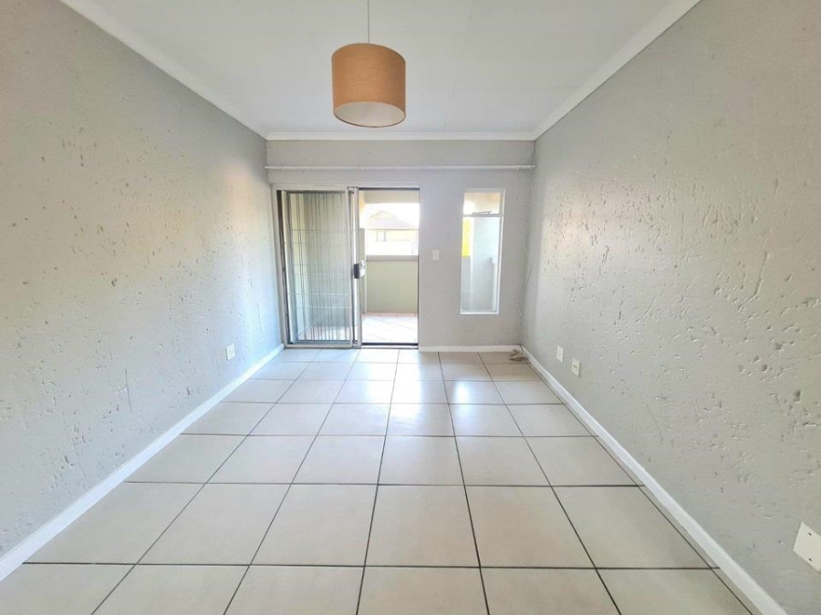 2 Bedroom Property for Sale in Elarduspark Ext 3 Gauteng