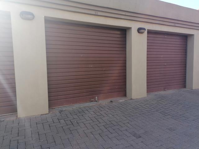 2 Bedroom Property for Sale in Elarduspark Ext 3 Gauteng