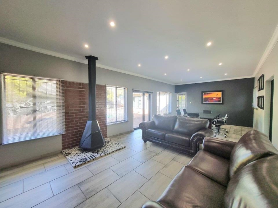 3 Bedroom Property for Sale in Rietvalleipark Gauteng