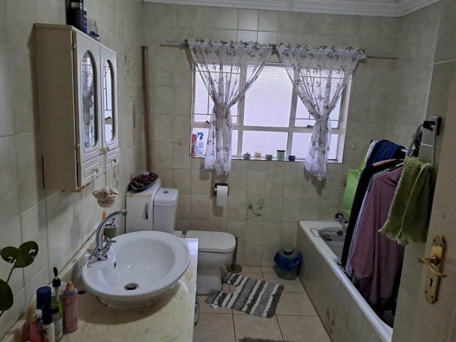 4 Bedroom Property for Sale in Wingate Park Gauteng