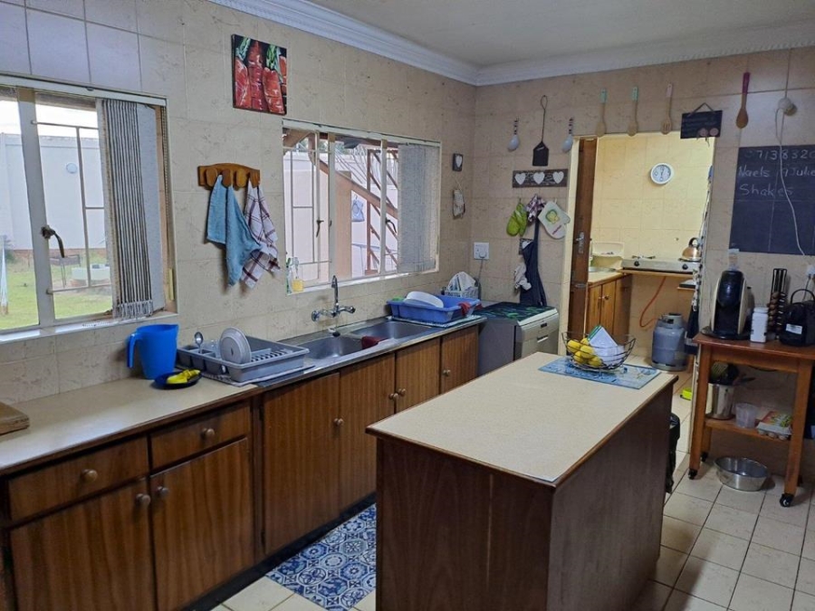 4 Bedroom Property for Sale in Wingate Park Gauteng