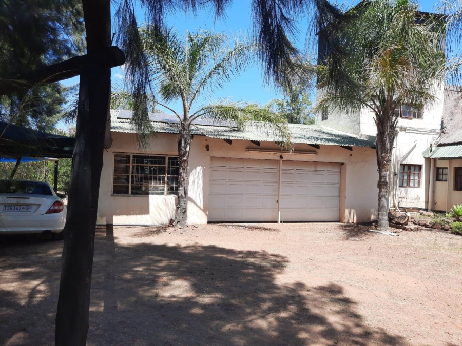 8 Bedroom Property for Sale in Roodeplaat Gauteng