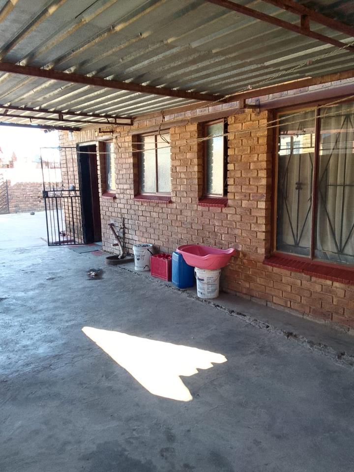 2 Bedroom Property for Sale in Ebony Park Gauteng