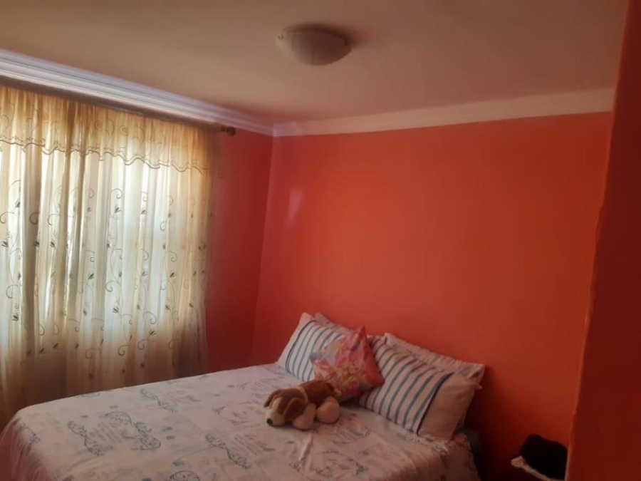 5 Bedroom Property for Sale in Olievenhoutbosch Gauteng