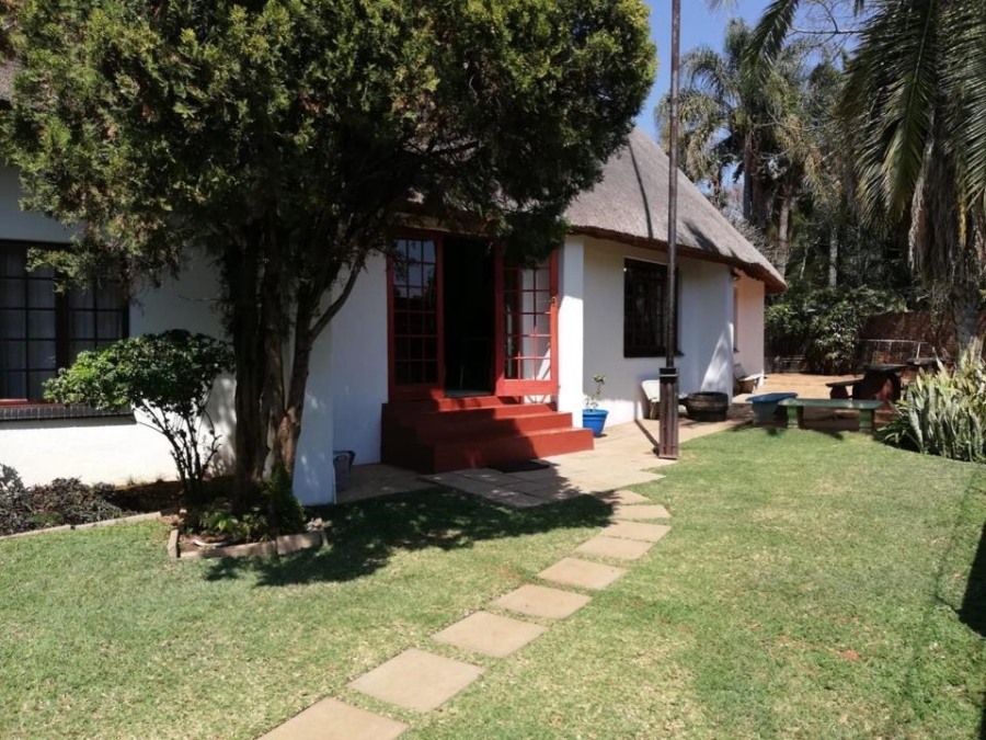 5 Bedroom Property for Sale in Chantelle Gauteng