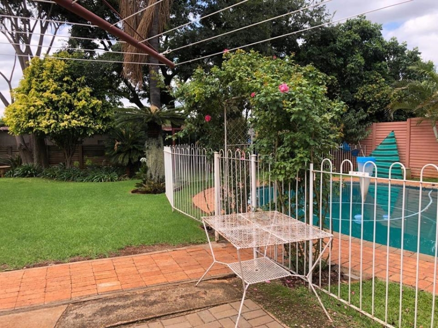 3 Bedroom Property for Sale in Kwaggasrand Gauteng