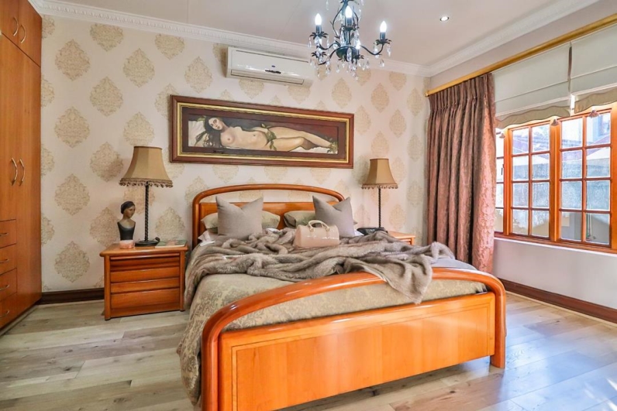 5 Bedroom Property for Sale in Capital Park Gauteng