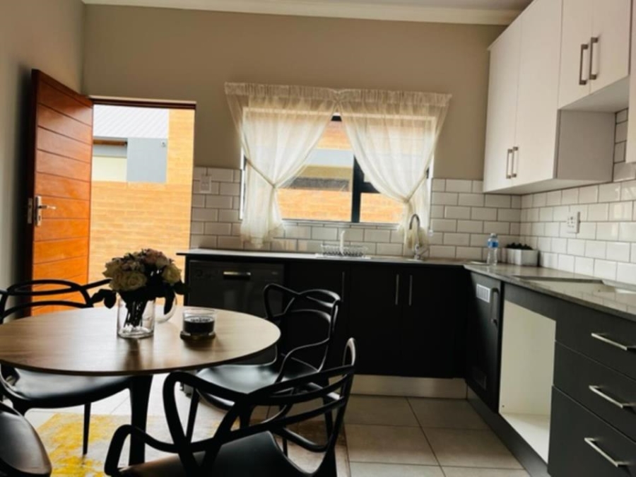 3 Bedroom Property for Sale in Annlin Gauteng