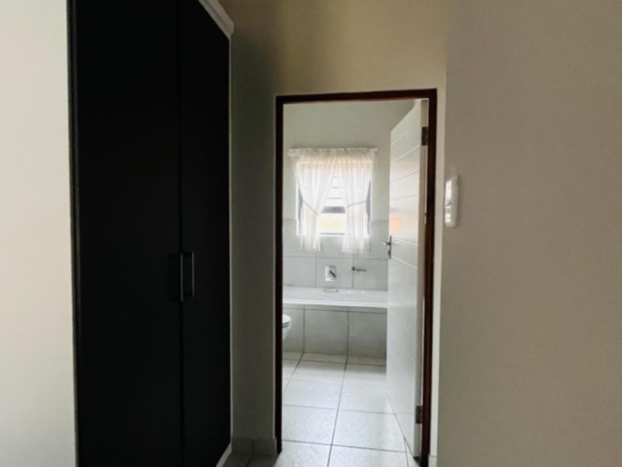 3 Bedroom Property for Sale in Annlin Gauteng