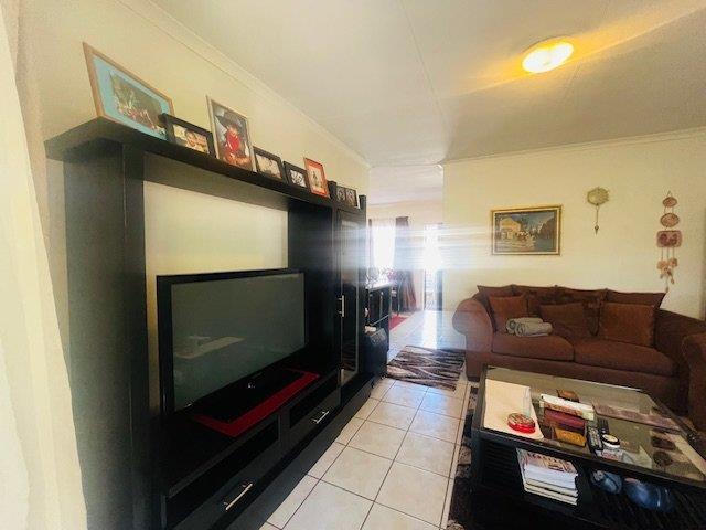 2 Bedroom Property for Sale in Ninapark Gauteng