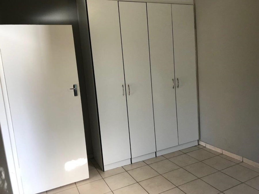 1 Bedroom Property for Sale in Pretoria North Gauteng