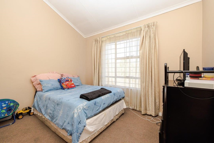 4 Bedroom Property for Sale in Halfway Gardens Gauteng