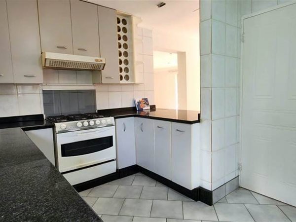 3 Bedroom Property for Sale in Mulbarton Gauteng