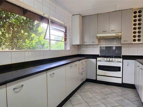 3 Bedroom Property for Sale in Mulbarton Gauteng