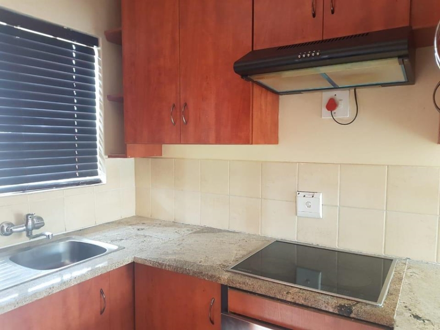 2 Bedroom Property for Sale in Chantelle Gauteng