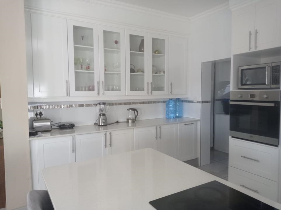 4 Bedroom Property for Sale in Amandasig Gauteng