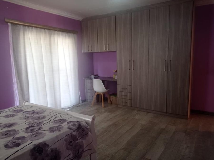 4 Bedroom Property for Sale in Amandasig Gauteng