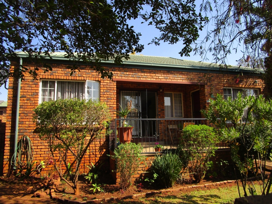 3 Bedroom Property for Sale in Zwartkop Ext 7 Gauteng