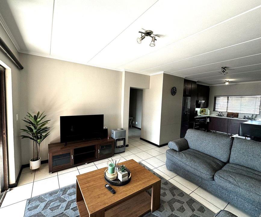 2 Bedroom Property for Sale in Solheim Gauteng