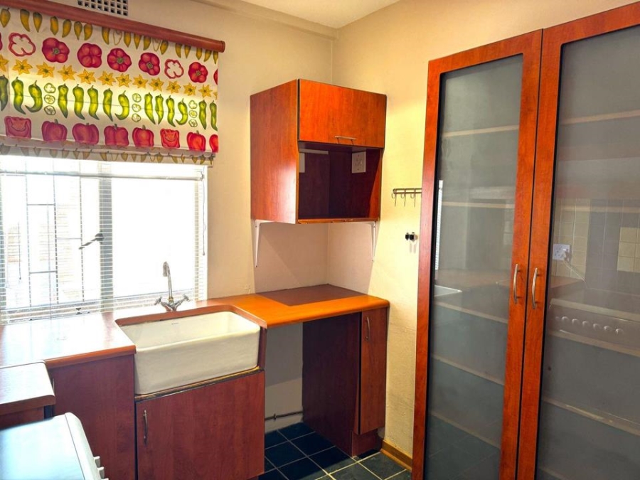 1 Bedroom Property for Sale in Cyrildene Gauteng