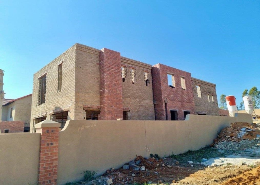 3 Bedroom Property for Sale in Avianto Estates Gauteng