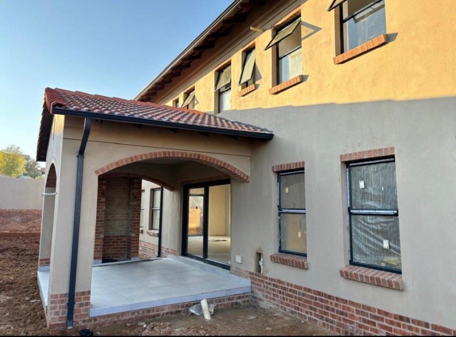 3 Bedroom Property for Sale in Avianto Estates Gauteng