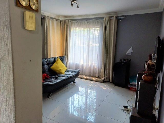 4 Bedroom Property for Sale in Wierda Park Gauteng