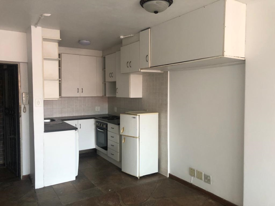  Bedroom Property for Sale in Brummeria Gauteng