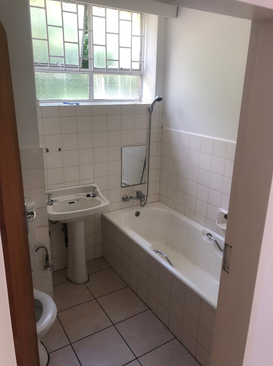  Bedroom Property for Sale in Brummeria Gauteng