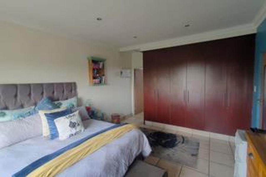 To Let 1 Bedroom Property for Rent in Lambton Gauteng