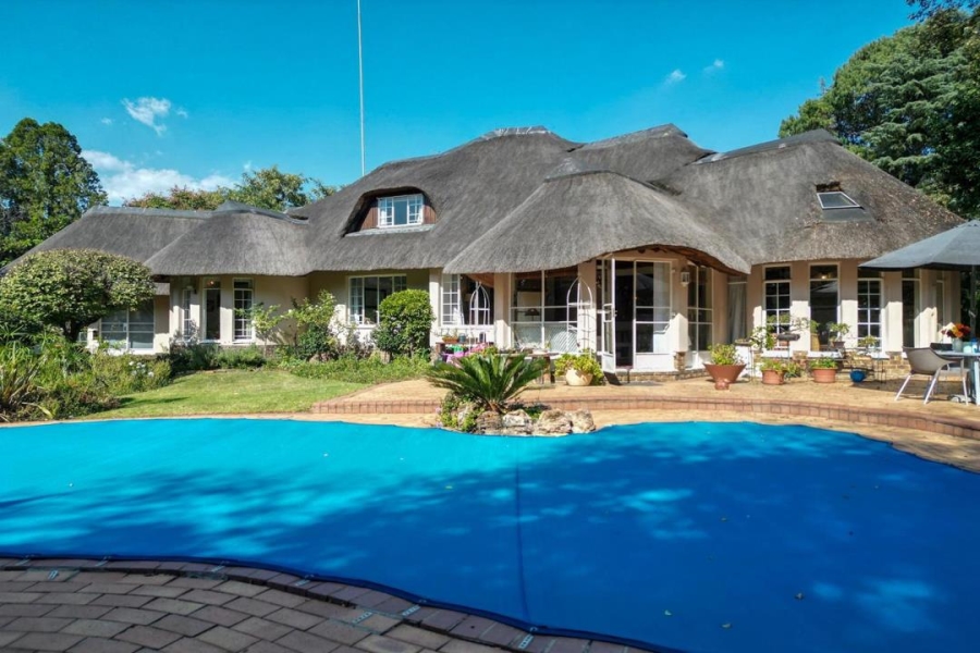 6 Bedroom Property for Sale in Sandown Gauteng