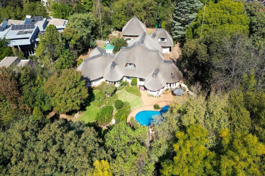 6 Bedroom Property for Sale in Sandown Gauteng