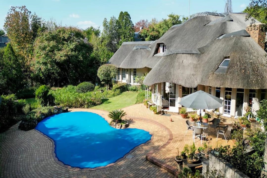 6 Bedroom Property for Sale in Sandown Gauteng