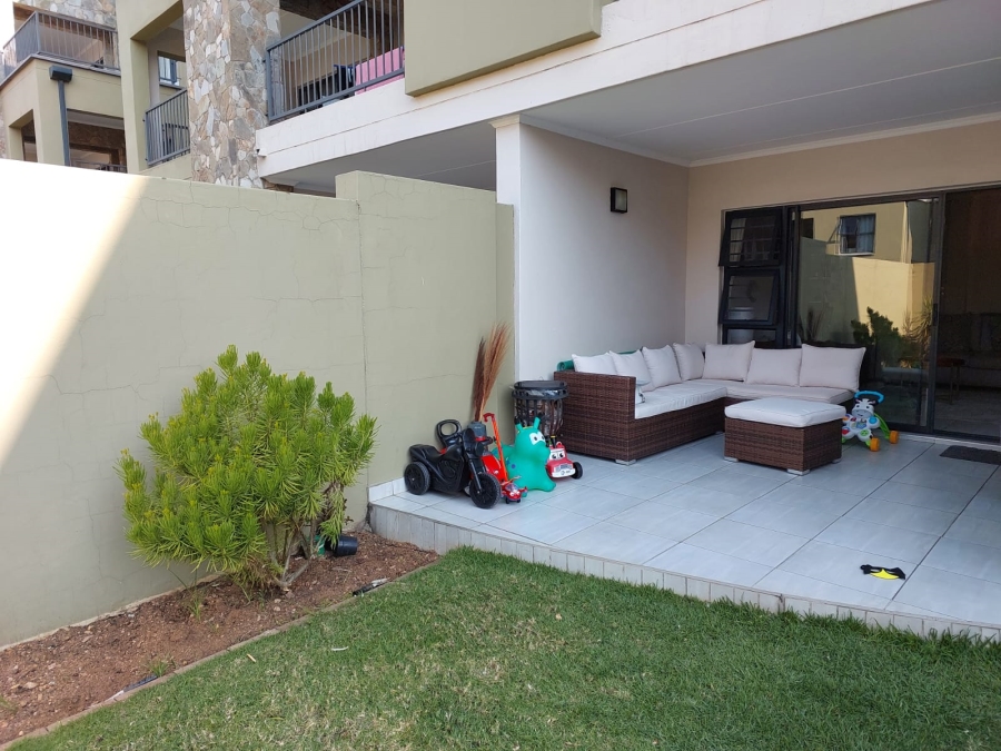 To Let 3 Bedroom Property for Rent in Waterfall Gauteng