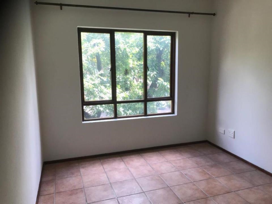 2 Bedroom Property for Sale in Sunninghill Gauteng