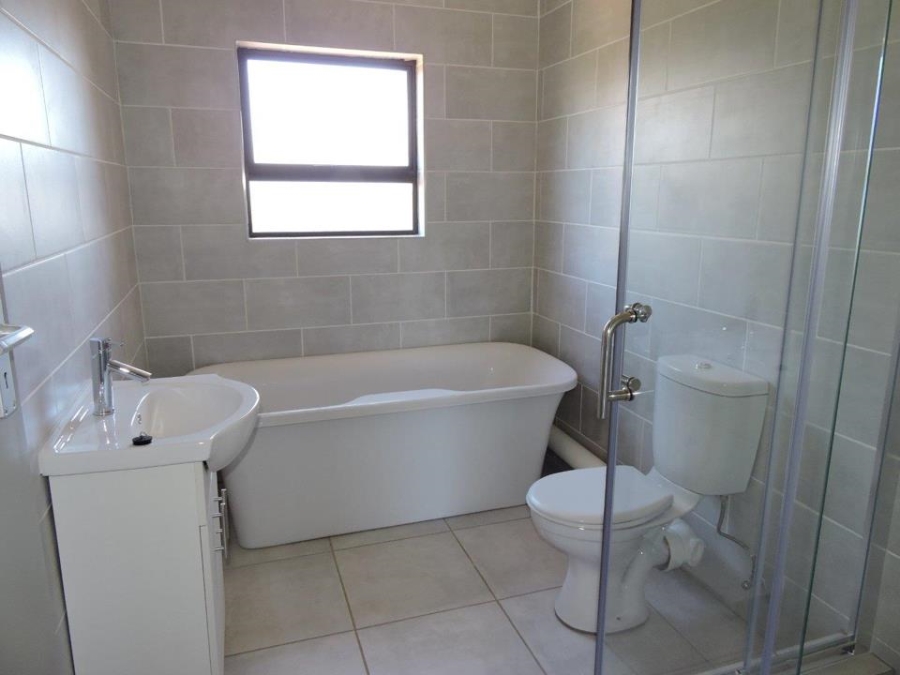 2 Bedroom Property for Sale in Klipfontein Gauteng