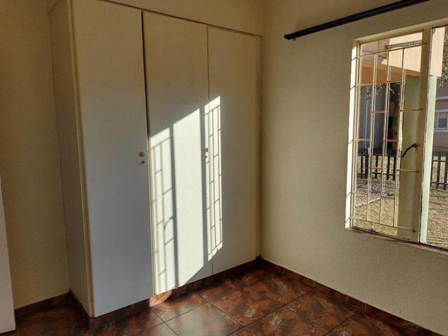 2 Bedroom Property for Sale in Parkdene Gauteng