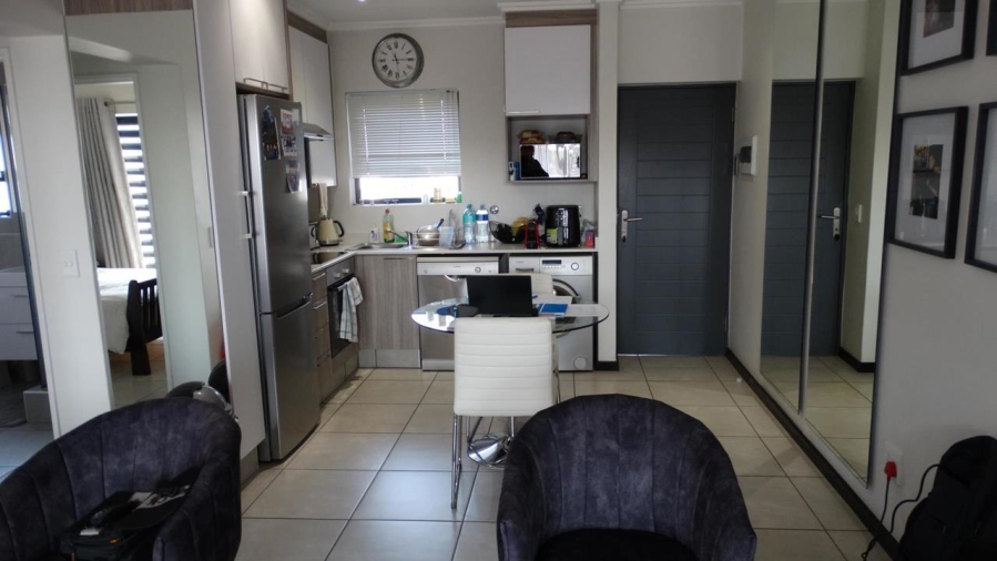 1 Bedroom Property for Sale in Craigavon Gauteng