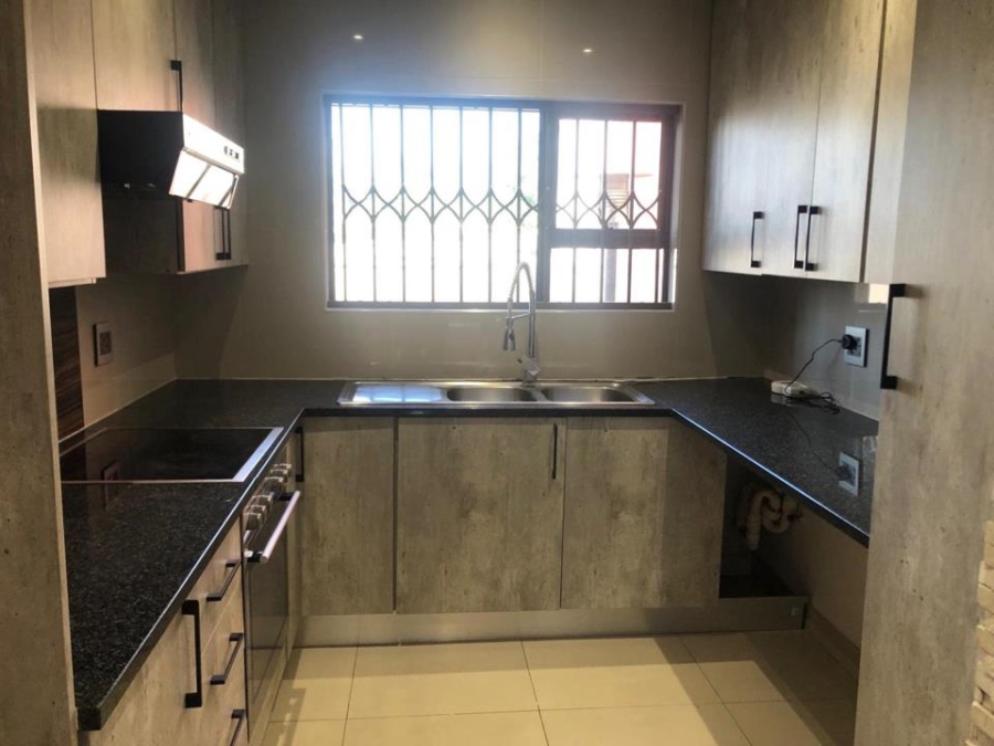 2 Bedroom Property for Sale in Morningside Gauteng