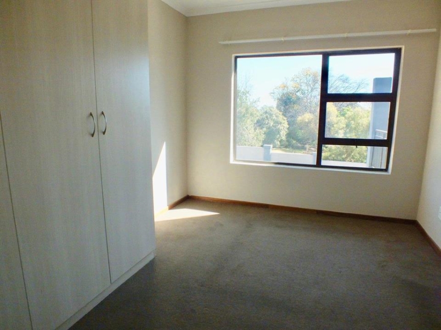 2 Bedroom Property for Sale in Honeydew Grove Gauteng