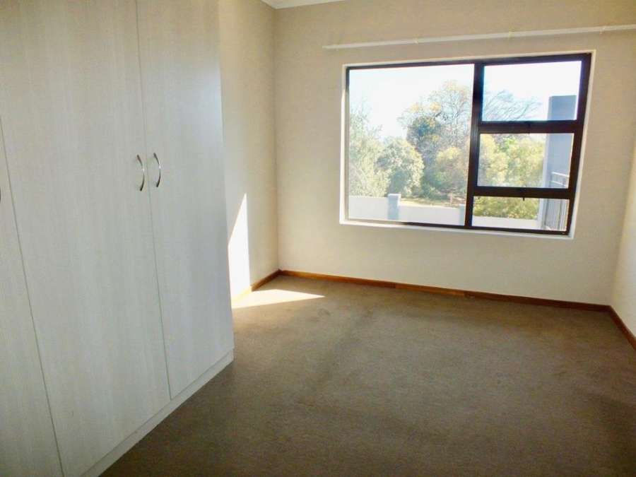 2 Bedroom Property for Sale in Honeydew Grove Gauteng