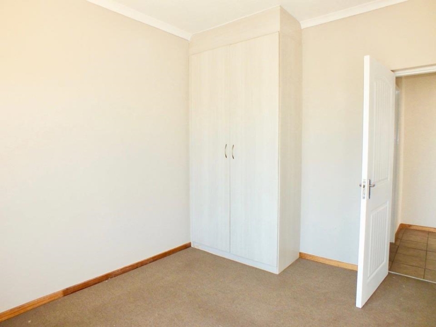 2 Bedroom Property for Sale in Honeydew Grove Gauteng